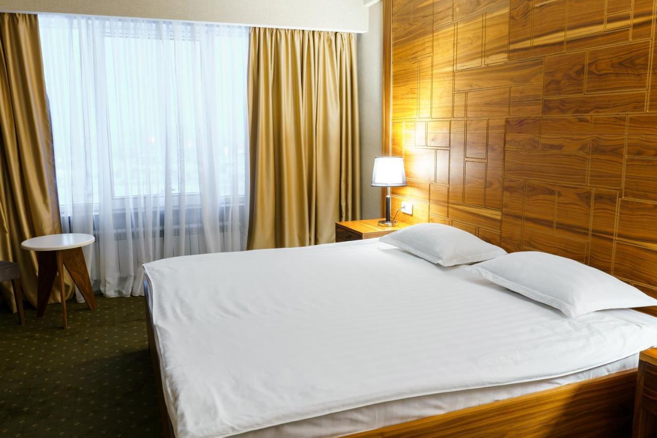 Hotel The Square Astana Exterior foto